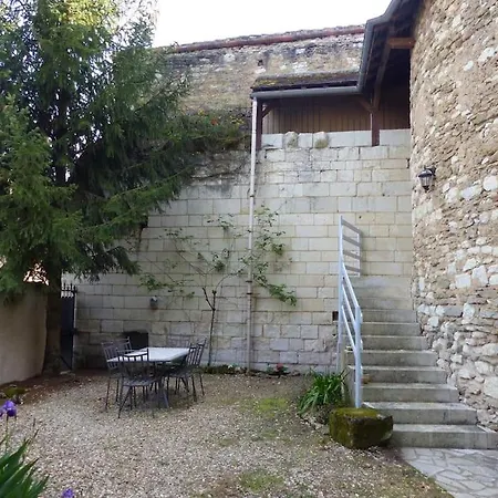 Feriehus La Tour Du Logis, 4 * A 15 Min Du Futuroscope