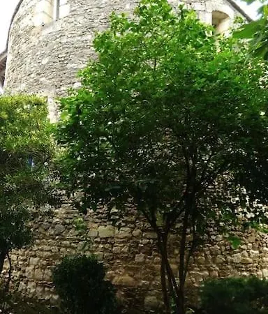 펜션 La Tour Du Logis, 4 * A 15 Min Du Futuroscope