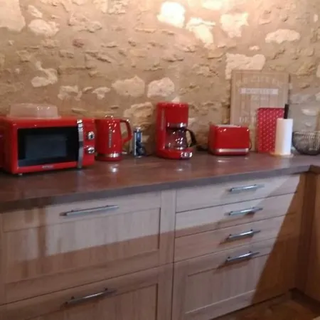 La Tour Du Logis, 4 * A 15 Min Du Futuroscope * Cheneche