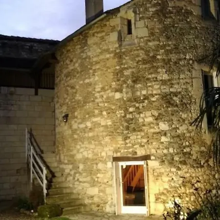 La Tour Du Logis, 4 * A 15 Min Du Futuroscope